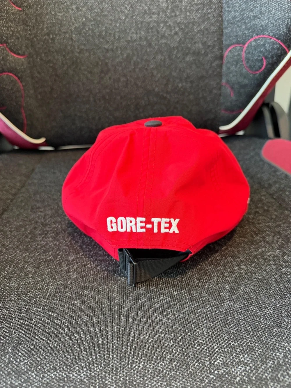 2019 Supreme x The North Face Arc Logo 6 Panel Cap 'red'
